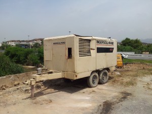 Ingersoll Rand portable air compressor